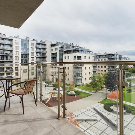 Apartments Krakow Wislane Tarasy By Noclegi Renters Bagian luar foto