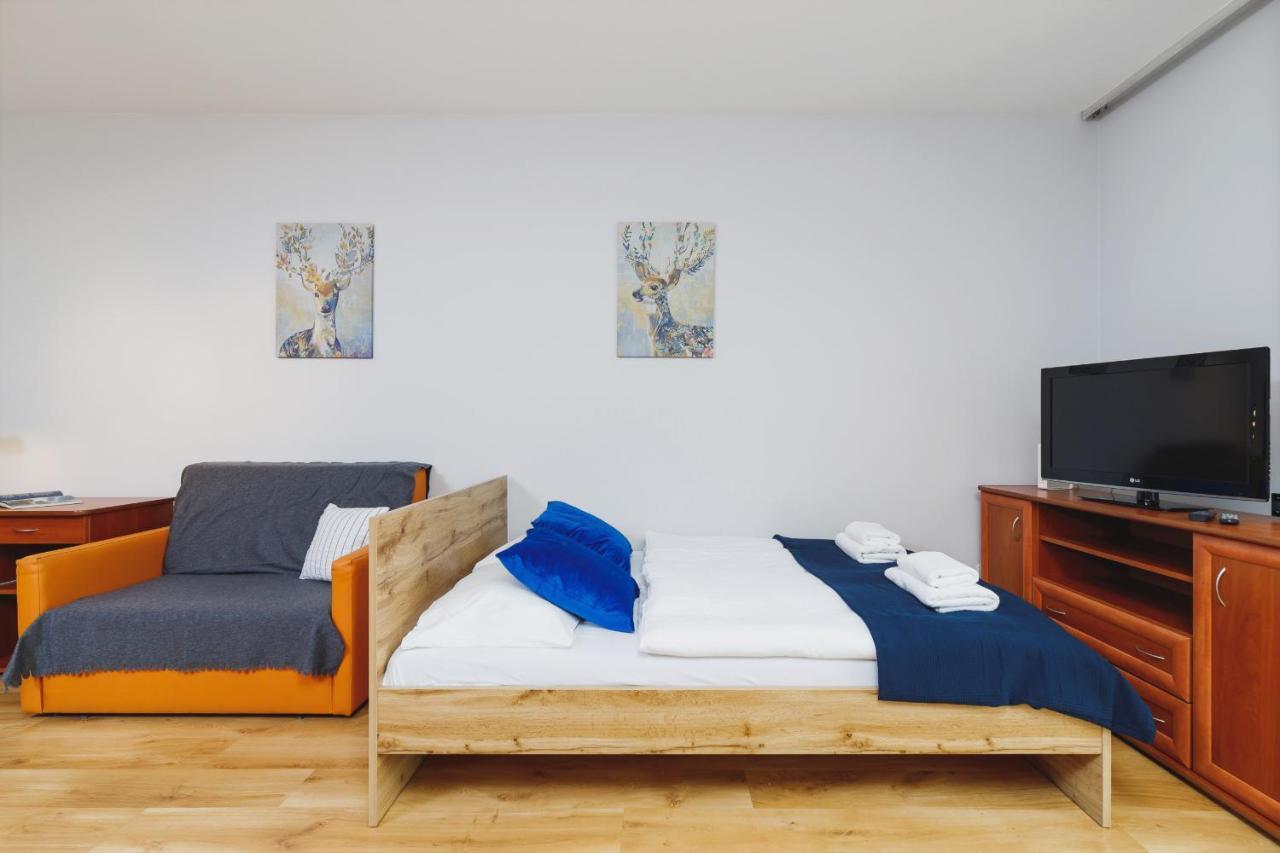 Apartments Krakow Wislane Tarasy By Noclegi Renters Bagian luar foto