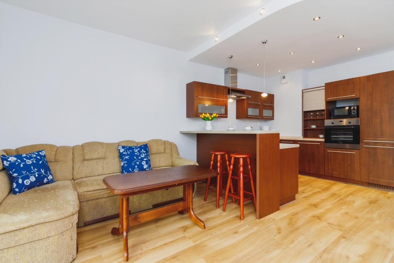Apartments Krakow Wislane Tarasy By Noclegi Renters Bagian luar foto