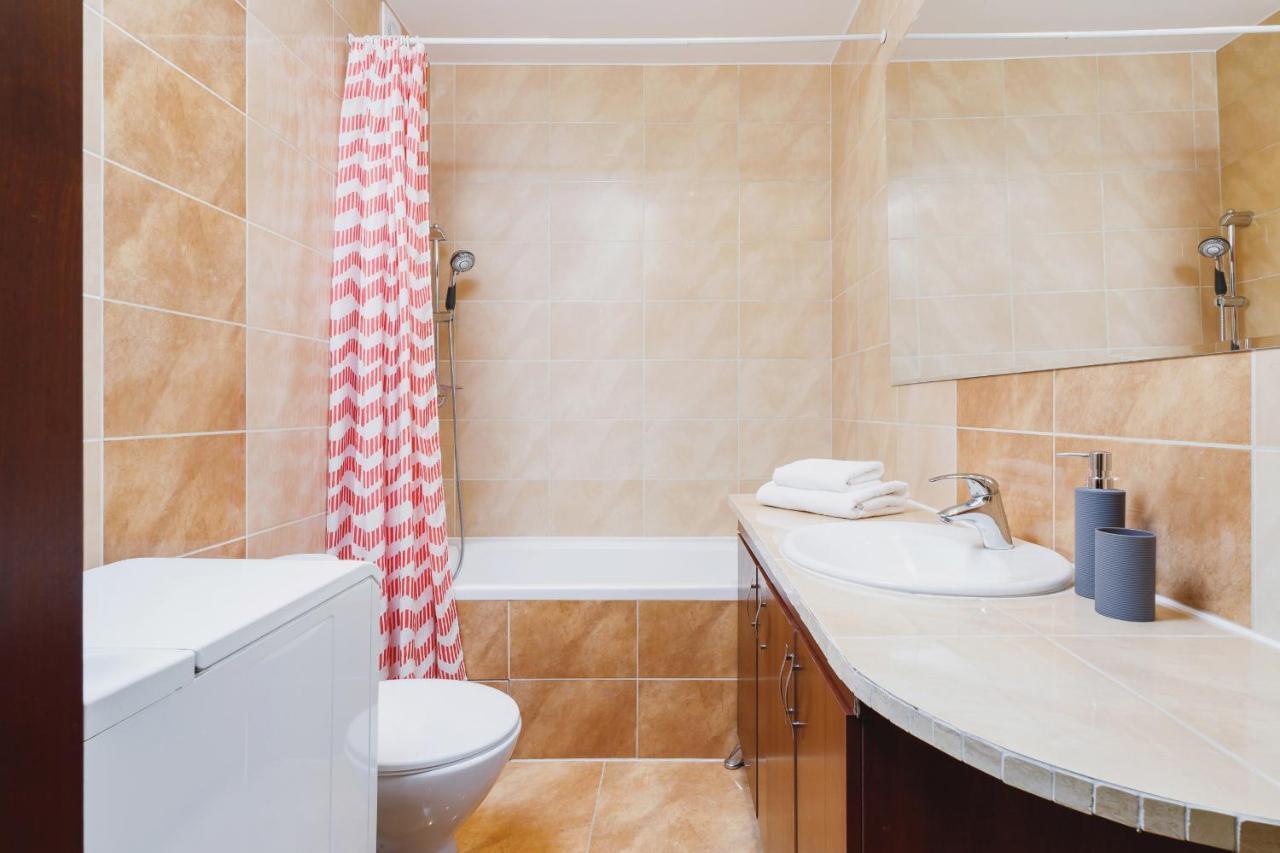 Apartments Krakow Wislane Tarasy By Noclegi Renters Bagian luar foto