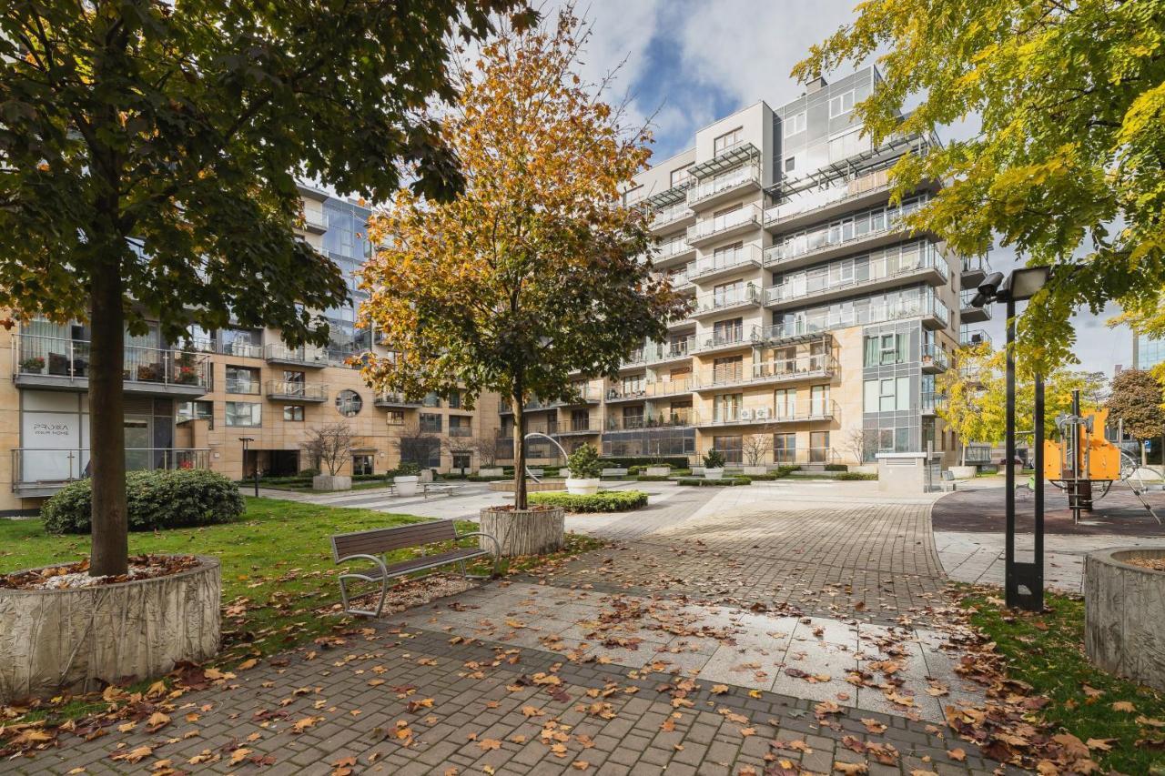 Apartments Krakow Wislane Tarasy By Noclegi Renters Bagian luar foto